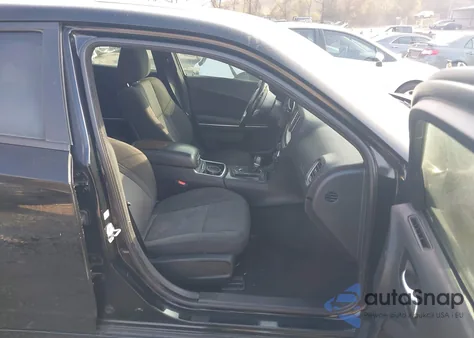 2018 Dodge Charger Sxt Plus Rwd z USA, uszkodzony, nr VIN 2C3CDXHG8JH157644